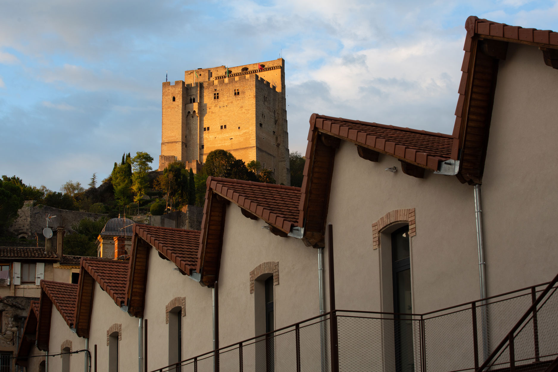 Le Central Vapeur, bar à facettes et cuisine du coin, cafe, restaurant, bar, bio, Crest, Drome, bien manger, bien boire, SCOP, produits locaux, circuit court