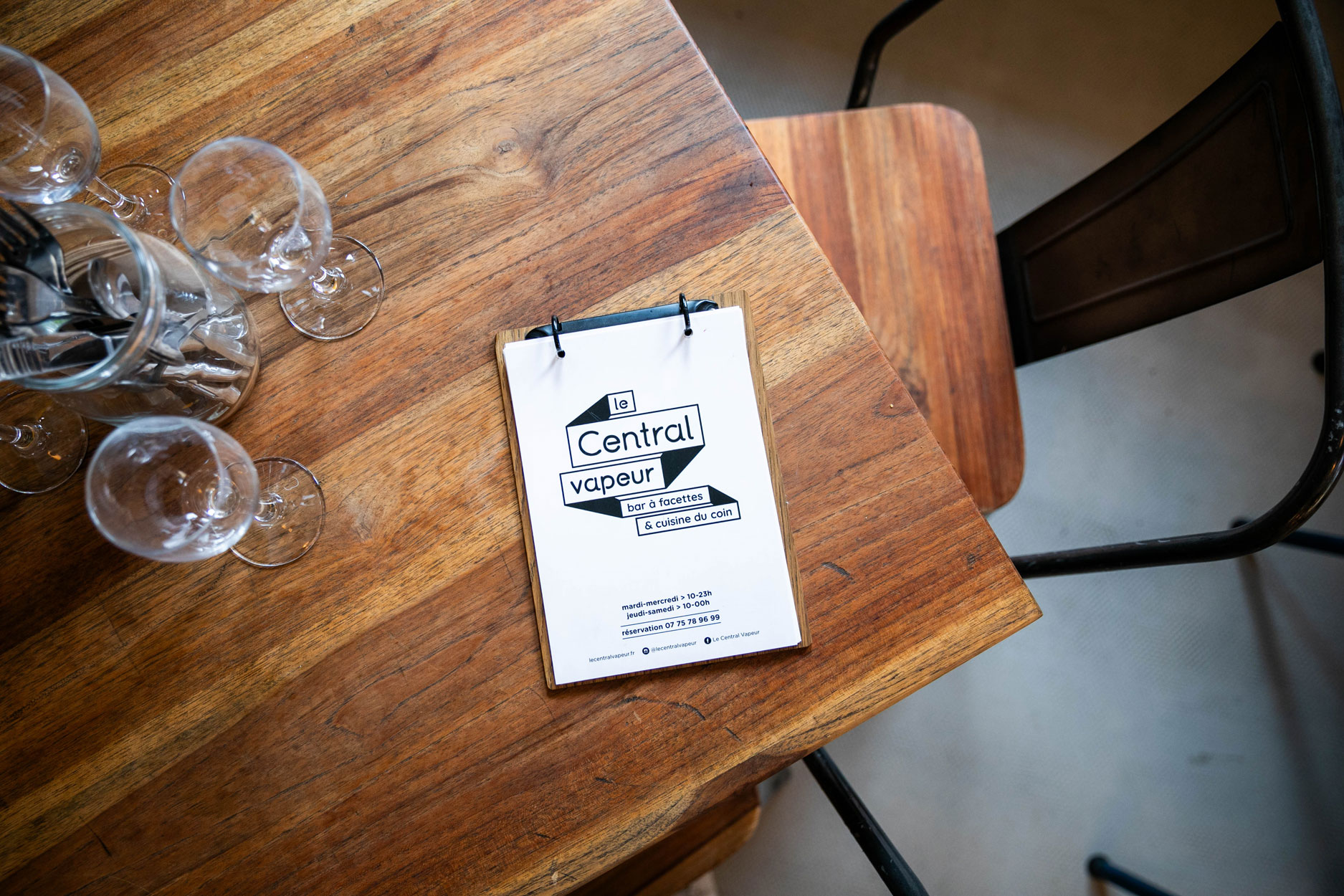 Le Central Vapeur, bar à facettes et cuisine du coin, cafe, restaurant, bar, bio, Crest, Drome, bien manger, bien boire, SCOP, produits locaux, circuit court